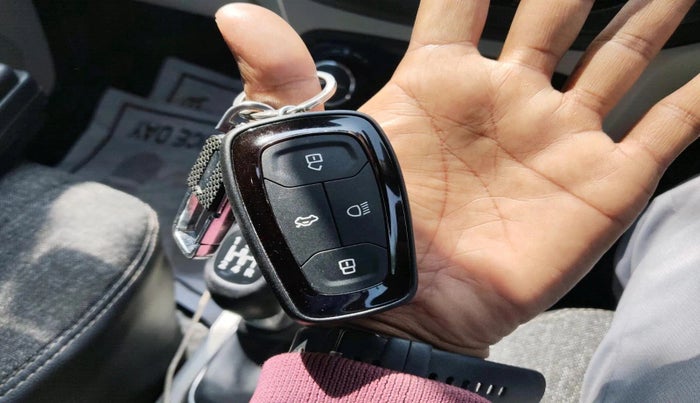 2022 Tata TIGOR XZ PLUS CNG, CNG, Manual, 81,671 km, interior