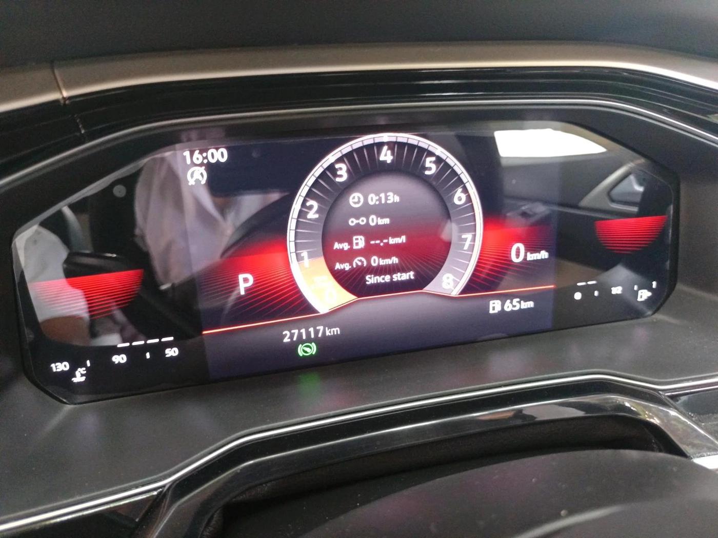 2023 Volkswagen VIRTUS TOPLINE TSI 1.0 AT, Petrol, Automatic, 27,117 km, interior