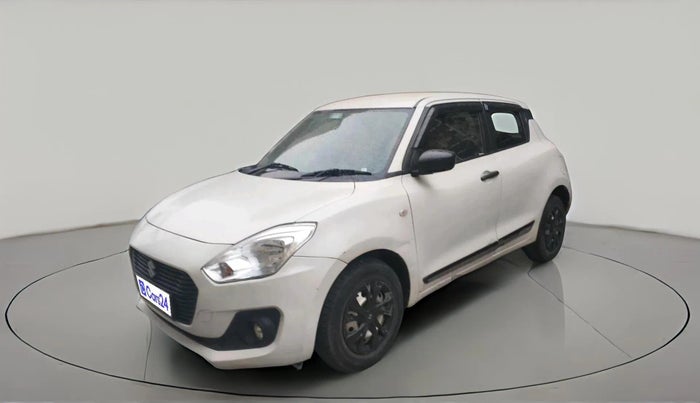 2020 Maruti Swift LXI, Petrol, Manual, 39,202 km, exterior
