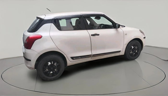2020 Maruti Swift LXI, Petrol, Manual, 39,202 km, exterior