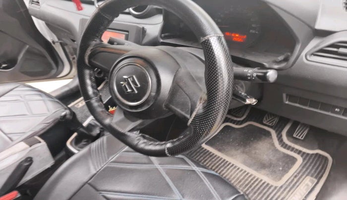 2020 Maruti Swift LXI, Petrol, Manual, 39,202 km, interior