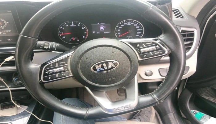 2021 KIA SELTOS HTX IVT 1.5 PETROL, Petrol, Automatic, 50,451 km, interior