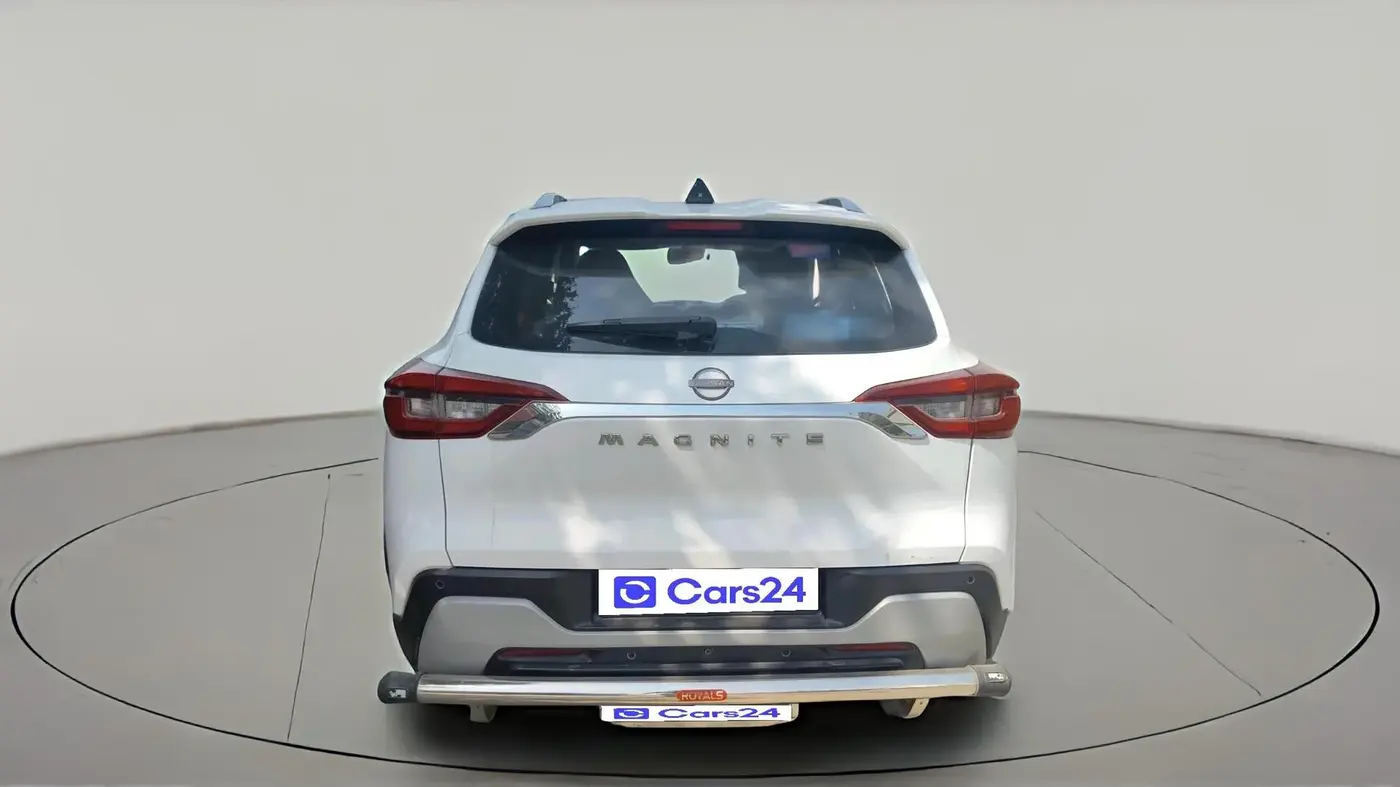 2021 Nissan MAGNITE XE, CNG, Manual, 35,000 km, exterior