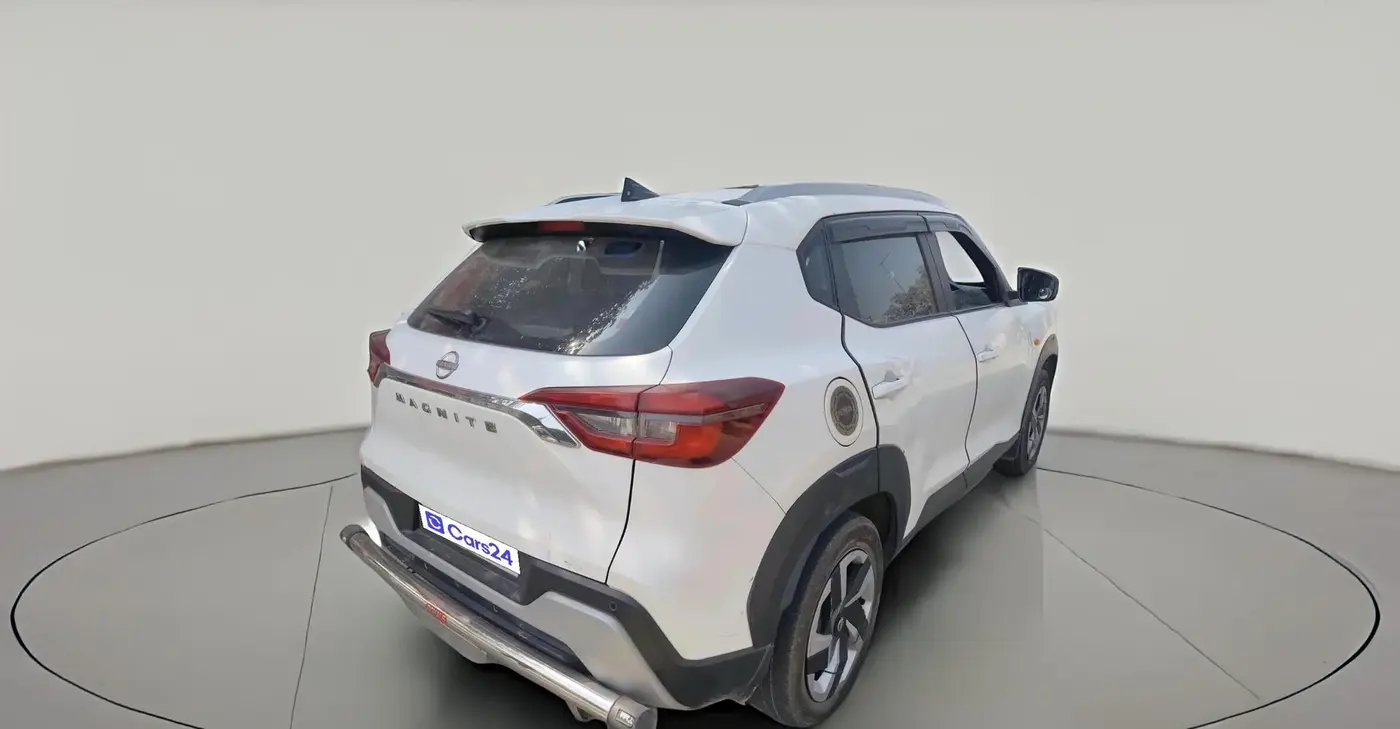 2021 Nissan MAGNITE XE, CNG, Manual, 35,000 km, exterior