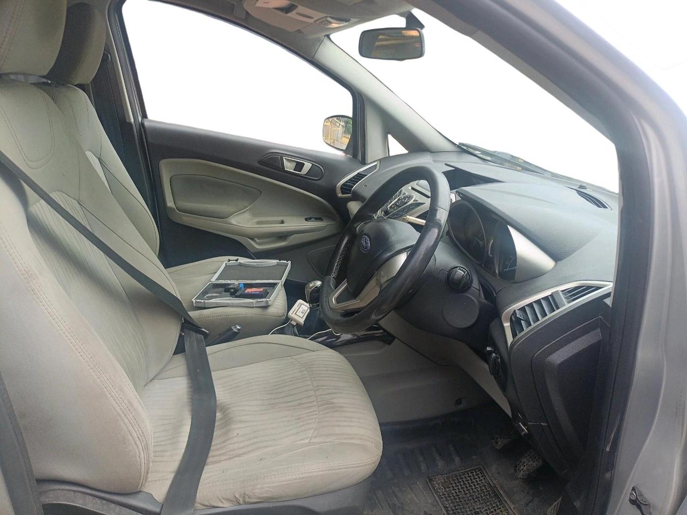 2016 Ford Ecosport TITANIUM 1.5L PETROL, CNG, Manual, 99,076 km, interior