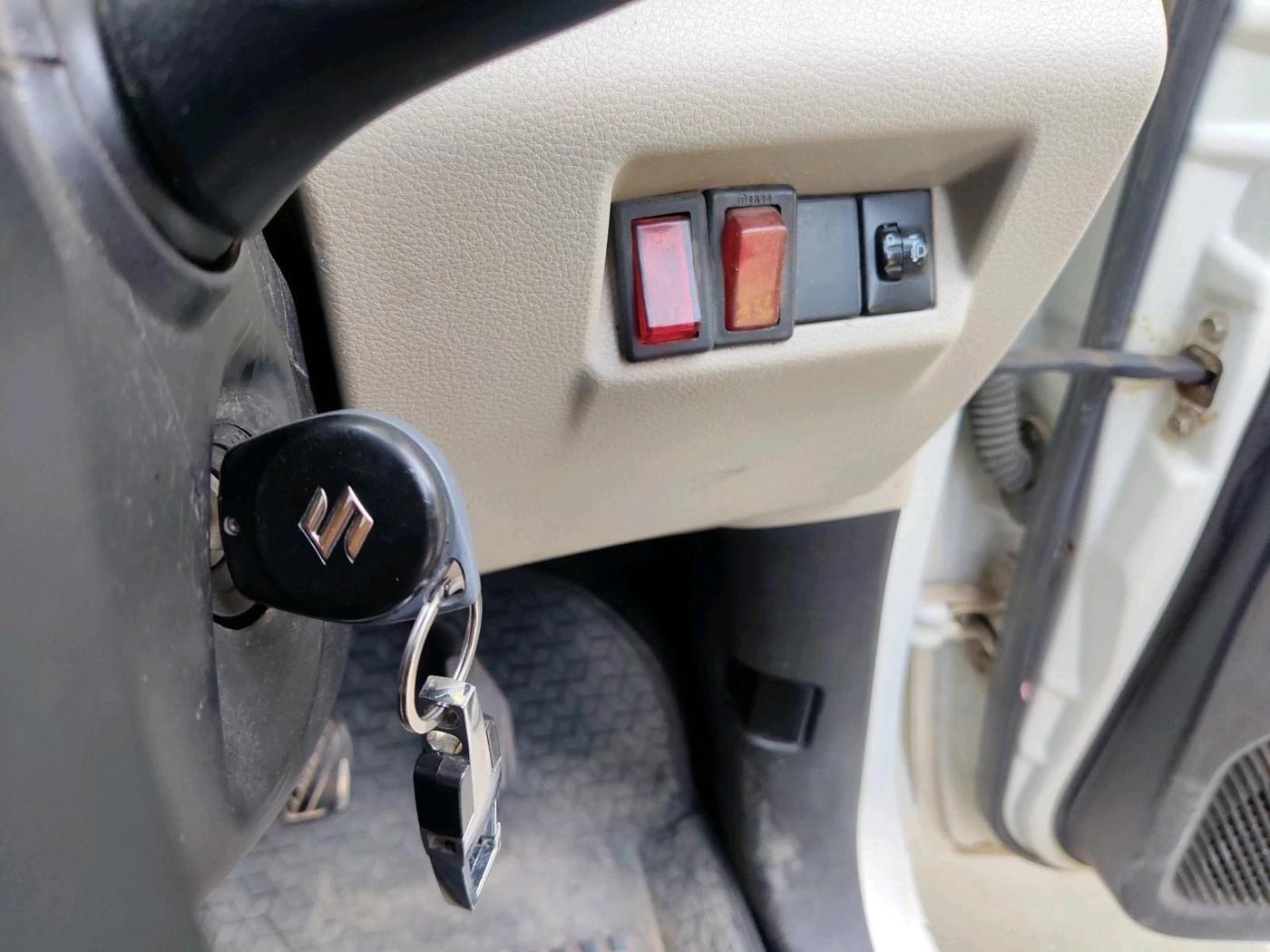 2019 Maruti New Wagon-R LXI 1.0, Petrol, Manual, 67,512 km, interior