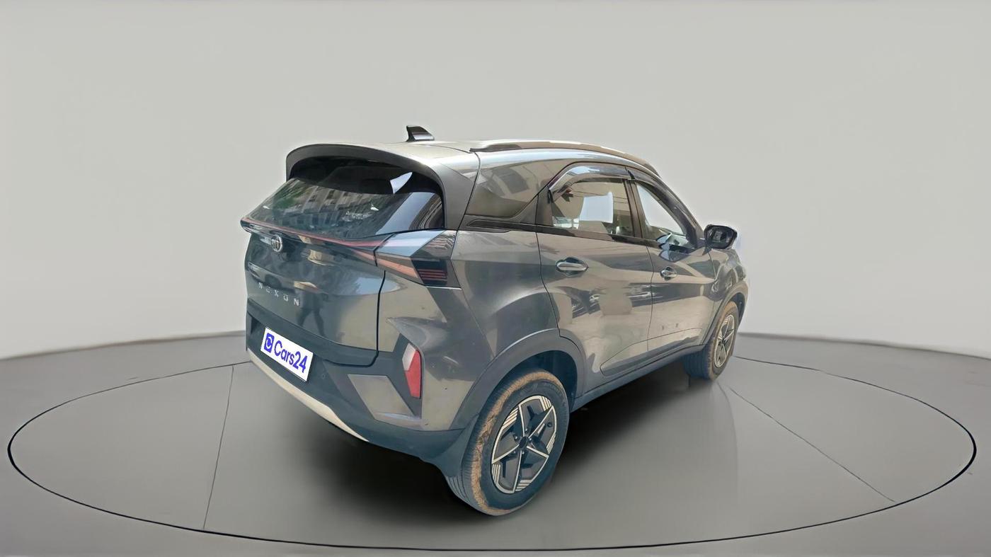 2024 Tata NEXON CREATIVE + 1.5 DIESEL, Diesel, Manual, 34,406 km, exterior