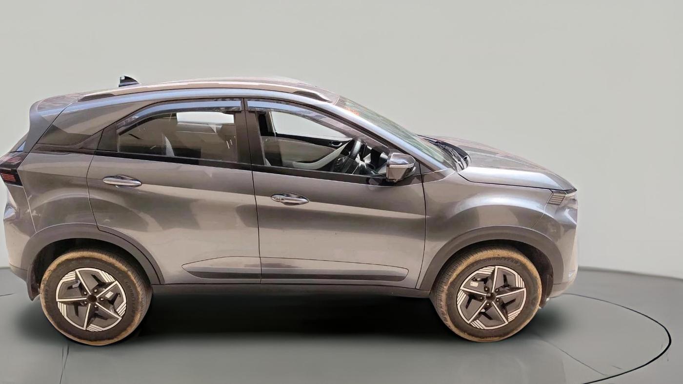 2024 Tata NEXON CREATIVE + 1.5 DIESEL, Diesel, Manual, 34,406 km, exterior