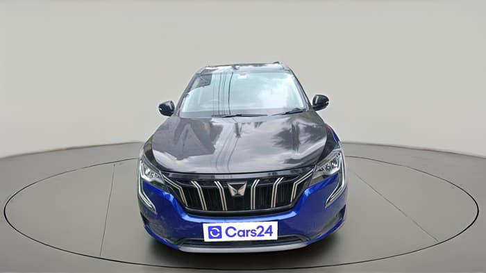 2022 Mahindra XUV700 AX 5 P AT 5 STR, Petrol, Automatic, 27,516 km, exterior