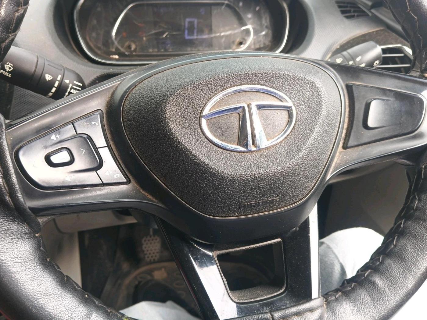 2022 Tata TIGOR XZ PLUS CNG, CNG, Manual, 57,729 km, interior