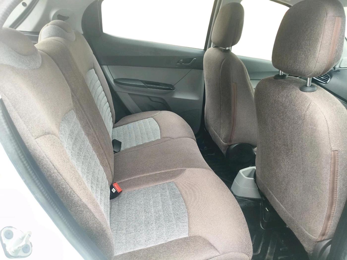 2022 Tata Tiago XT (O) PETROL, Petrol, Manual, 31,090 km, interior