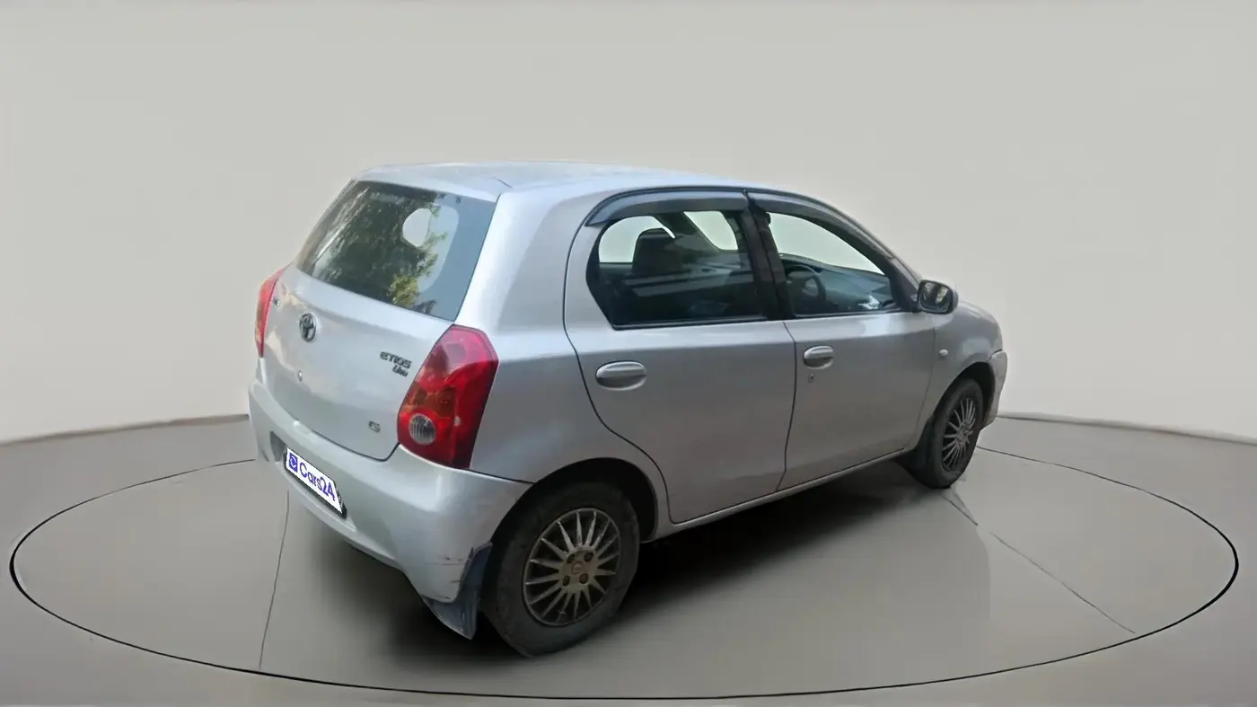 2011 Toyota Etios Liva G, CNG, Manual, 97,508 km, exterior