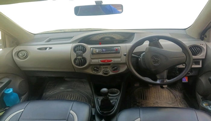 2011 Toyota Etios Liva G, CNG, Manual, 97,508 km, interior