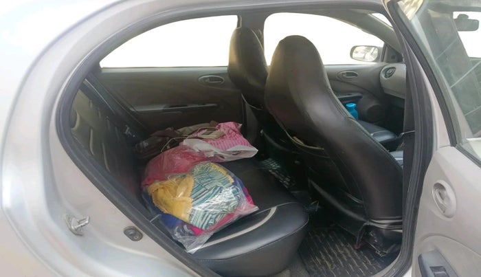 2011 Toyota Etios Liva G, CNG, Manual, 97,508 km, interior