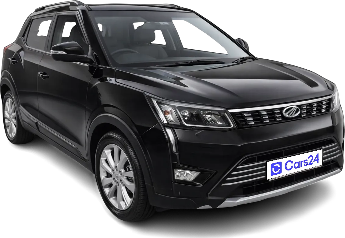 2021 Mahindra XUV300 - SUV - Petrol - Manual - ₹8.10 lakh
