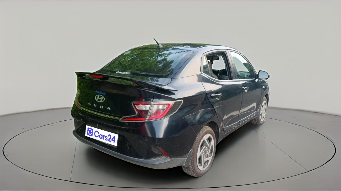 2024 Hyundai AURA S 1.2 CNG, CNG, Manual, 1,06,645 km, exterior