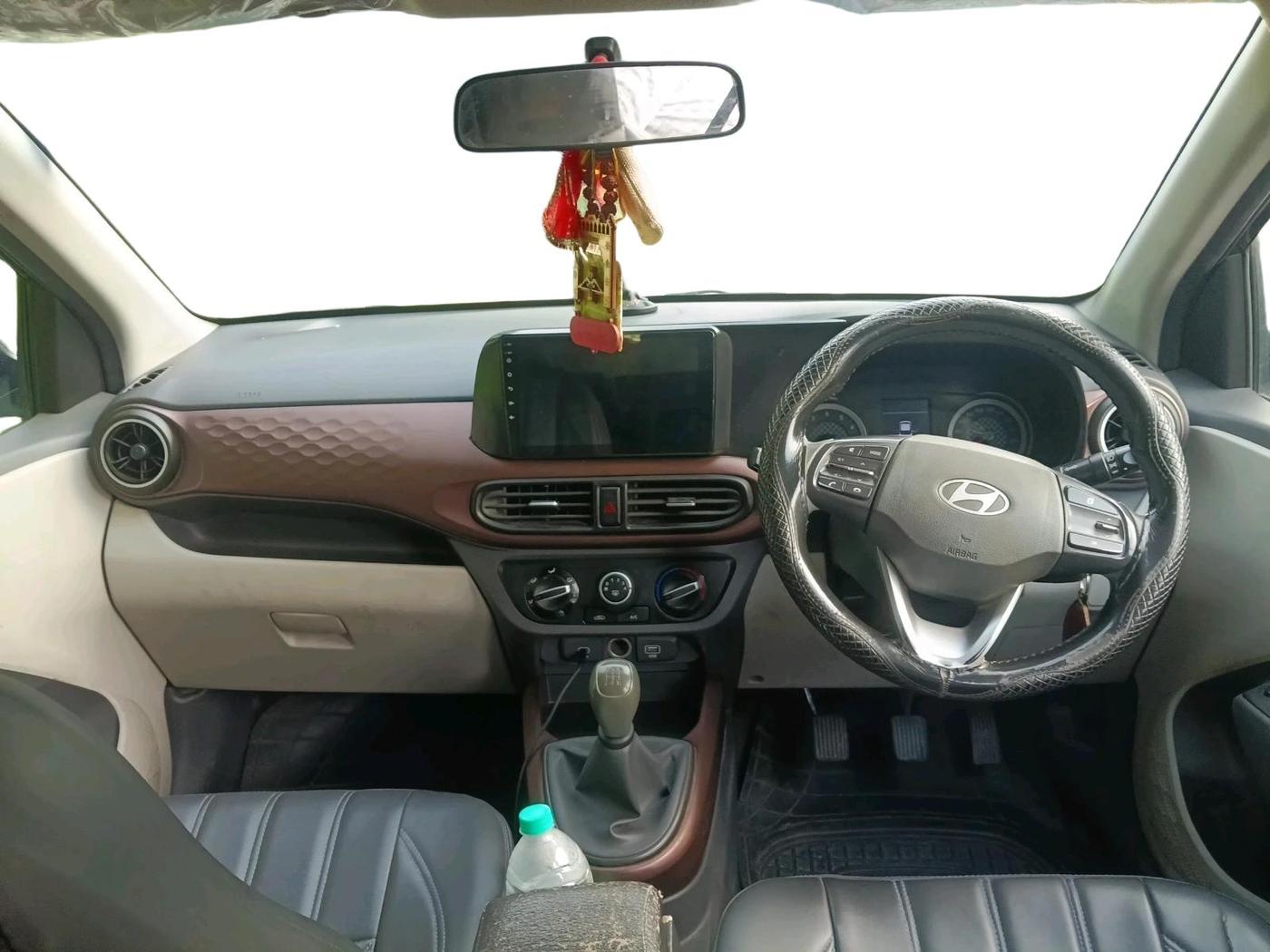 2024 Hyundai AURA S 1.2 CNG, CNG, Manual, 1,06,645 km, interior