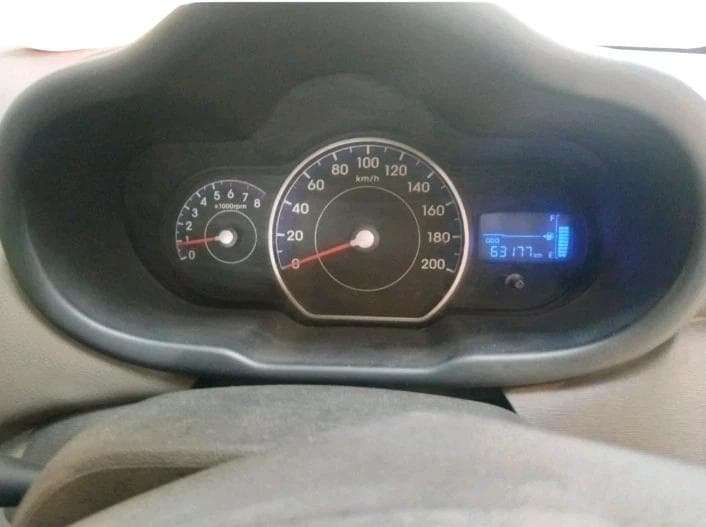 2012 Hyundai i10 ERA 1.1, Petrol, Manual, 63,177 km, interior