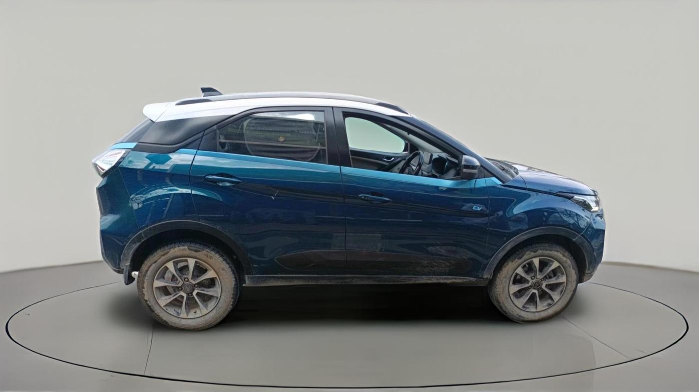 2021 Tata NEXON EV XZ PLUS, Electric, Automatic, 1,03,910 km, exterior