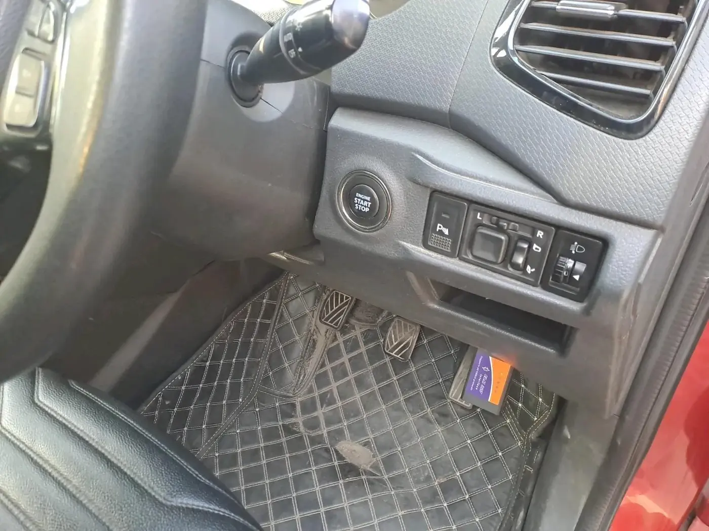 2018 Maruti Vitara Brezza ZDI PLUS DUAL TONE, Diesel, Manual, 84,815 km, interior