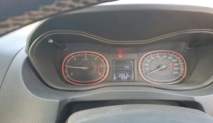 2018 Maruti Vitara Brezza ZDI PLUS DUAL TONE, Diesel, Manual, 84,815 km, interior