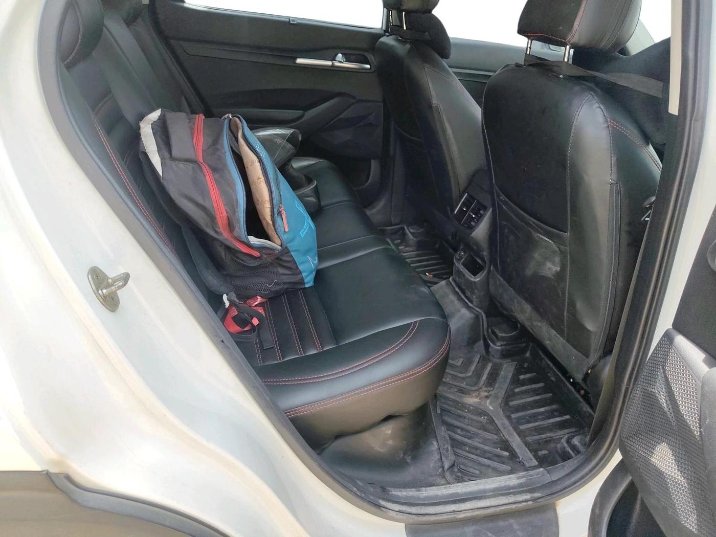 2020 KIA SELTOS HTK PLUS 1.5 DIESEL, Diesel, Manual, 1,34,092 km, interior