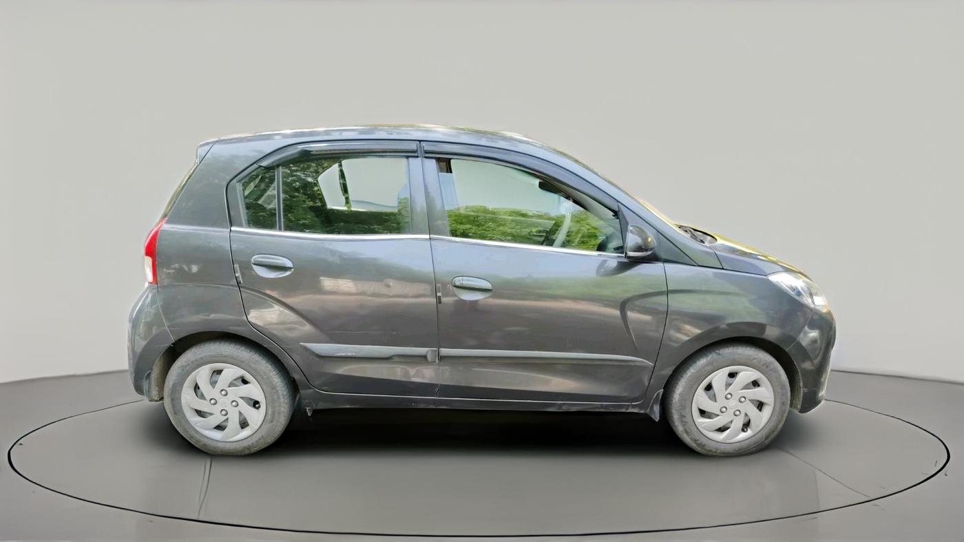 2019 Hyundai NEW SANTRO SPORTZ CNG, CNG, Manual, 1,26,406 km, exterior