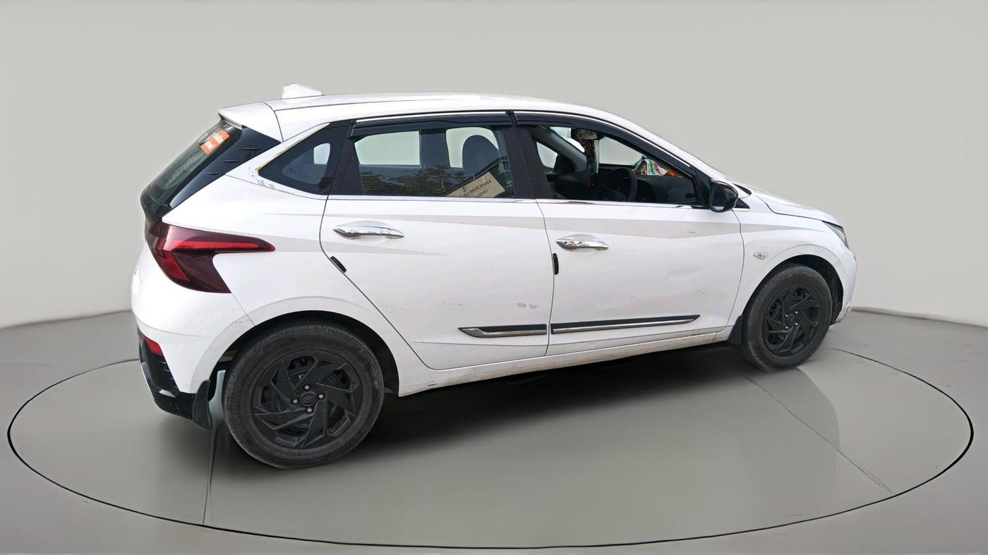 2025 Hyundai NEW I20 MAGNA 1.2 MT, Petrol, Manual, 29,320 km, exterior