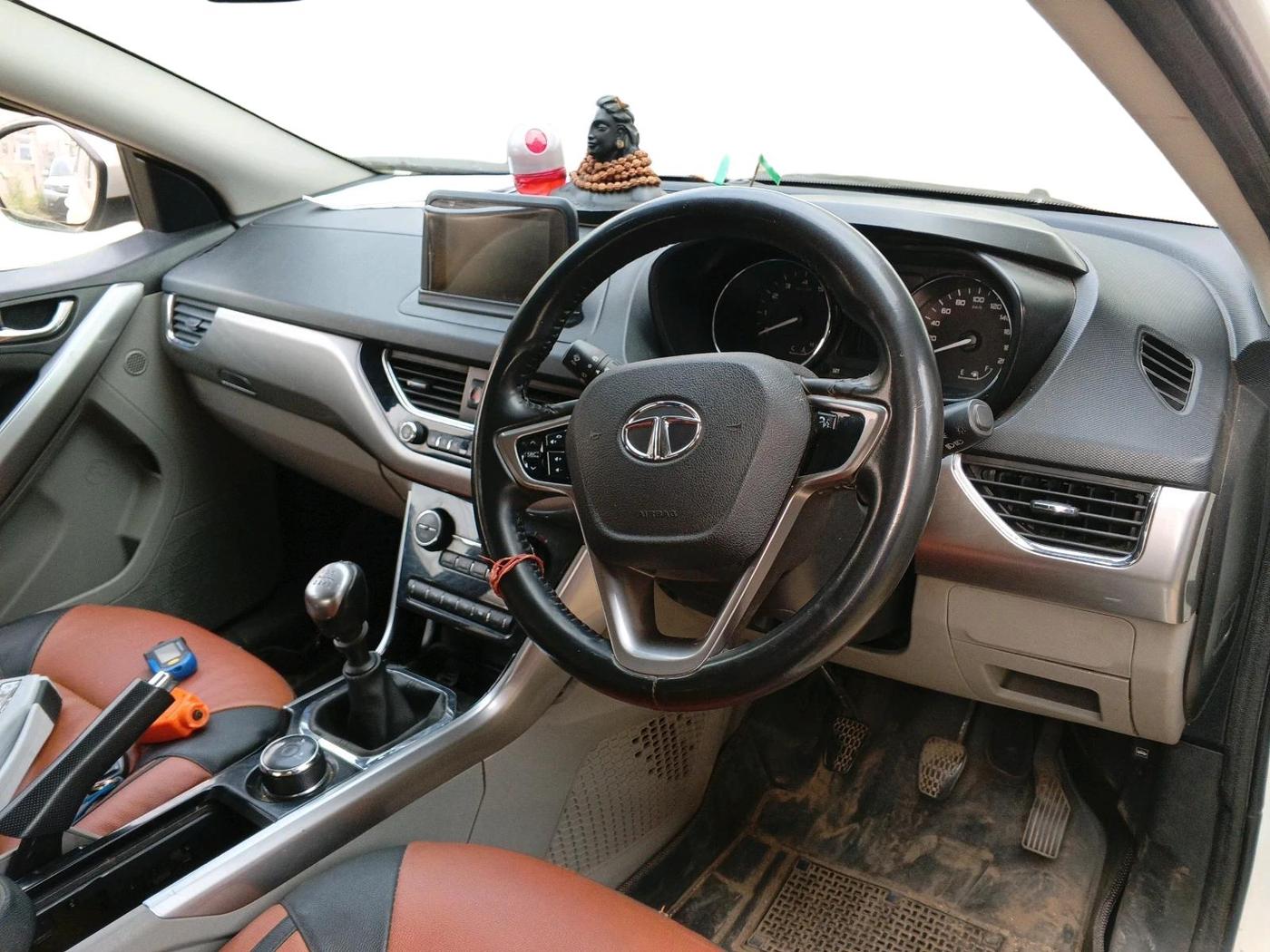 2018 Tata NEXON XZ PLUS DIESEL, Diesel, Manual, 71,160 km, interior