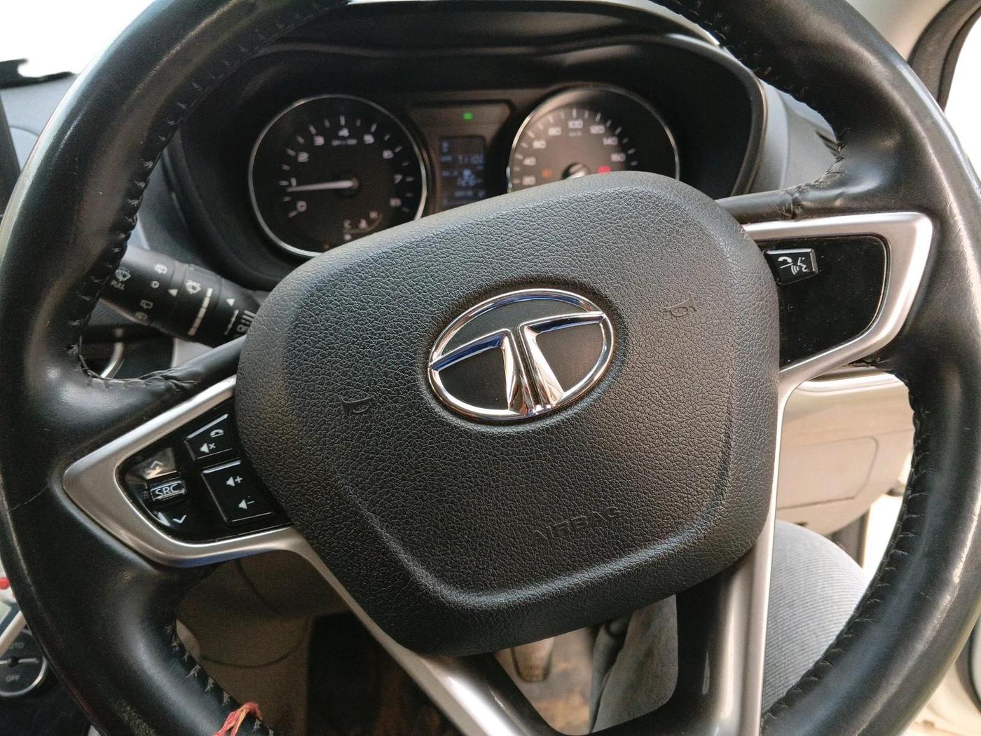 2018 Tata NEXON XZ PLUS DIESEL, Diesel, Manual, 71,160 km, interior