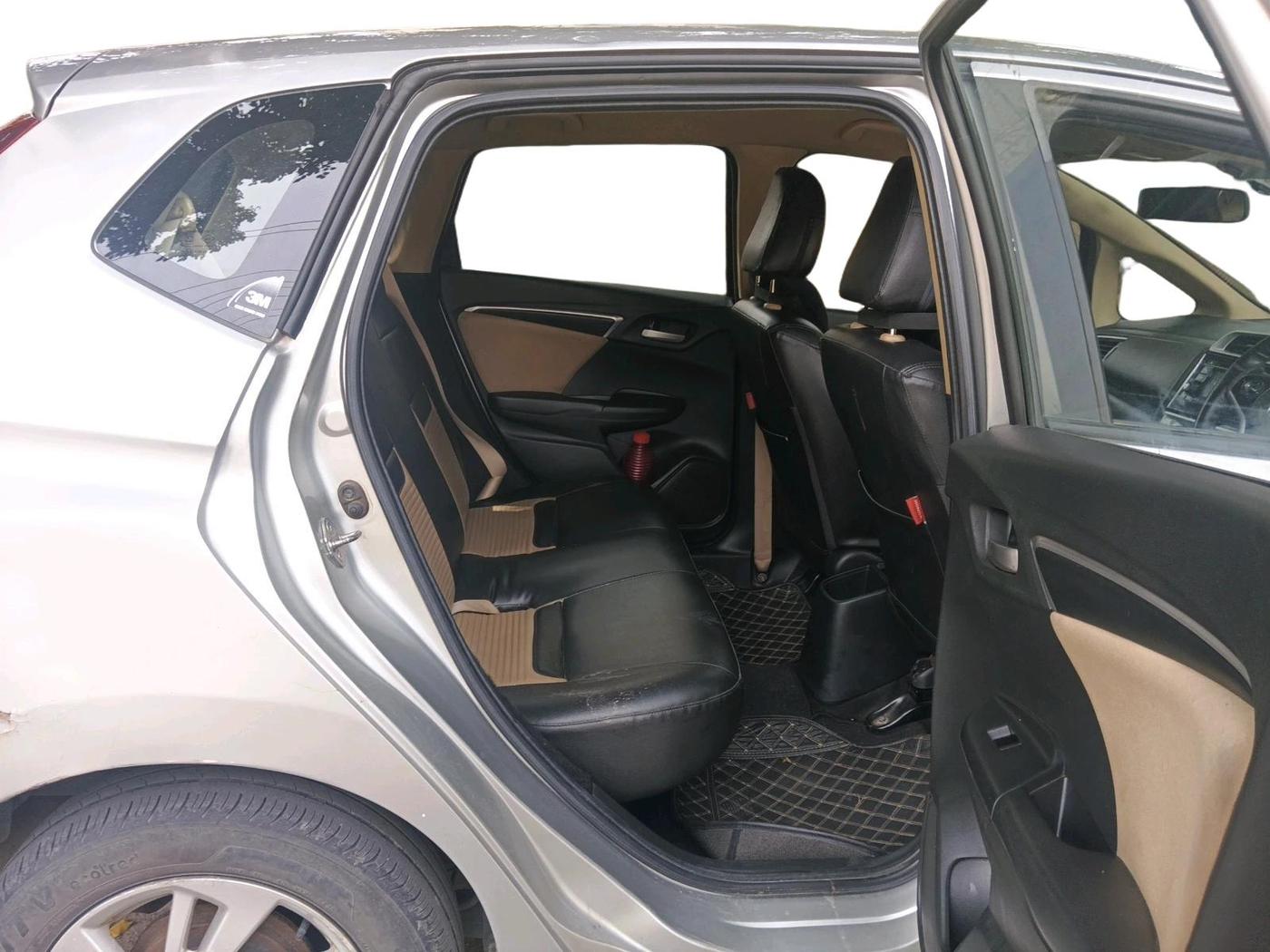 2015 Honda Jazz 1.2L I-VTEC V, Petrol, Manual, 65,798 km, interior