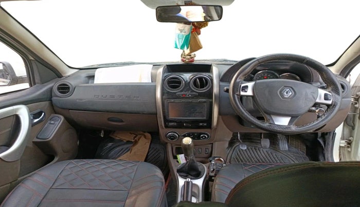 2016 Renault Duster 85 PS RXZ DIESEL, Diesel, Manual, 96,303 km, interior