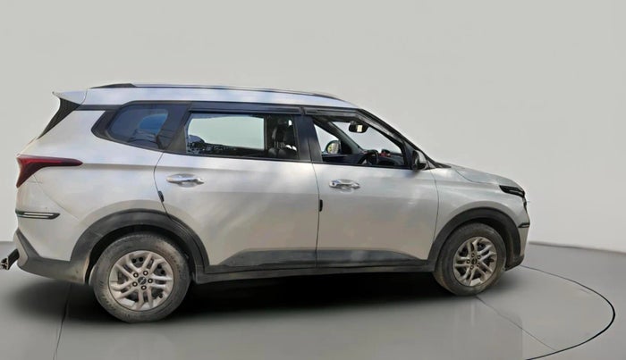 2022 KIA CARENS PRESTIGE 1.4 PETROL 7 STR, Petrol, Manual, 74,232 km, exterior