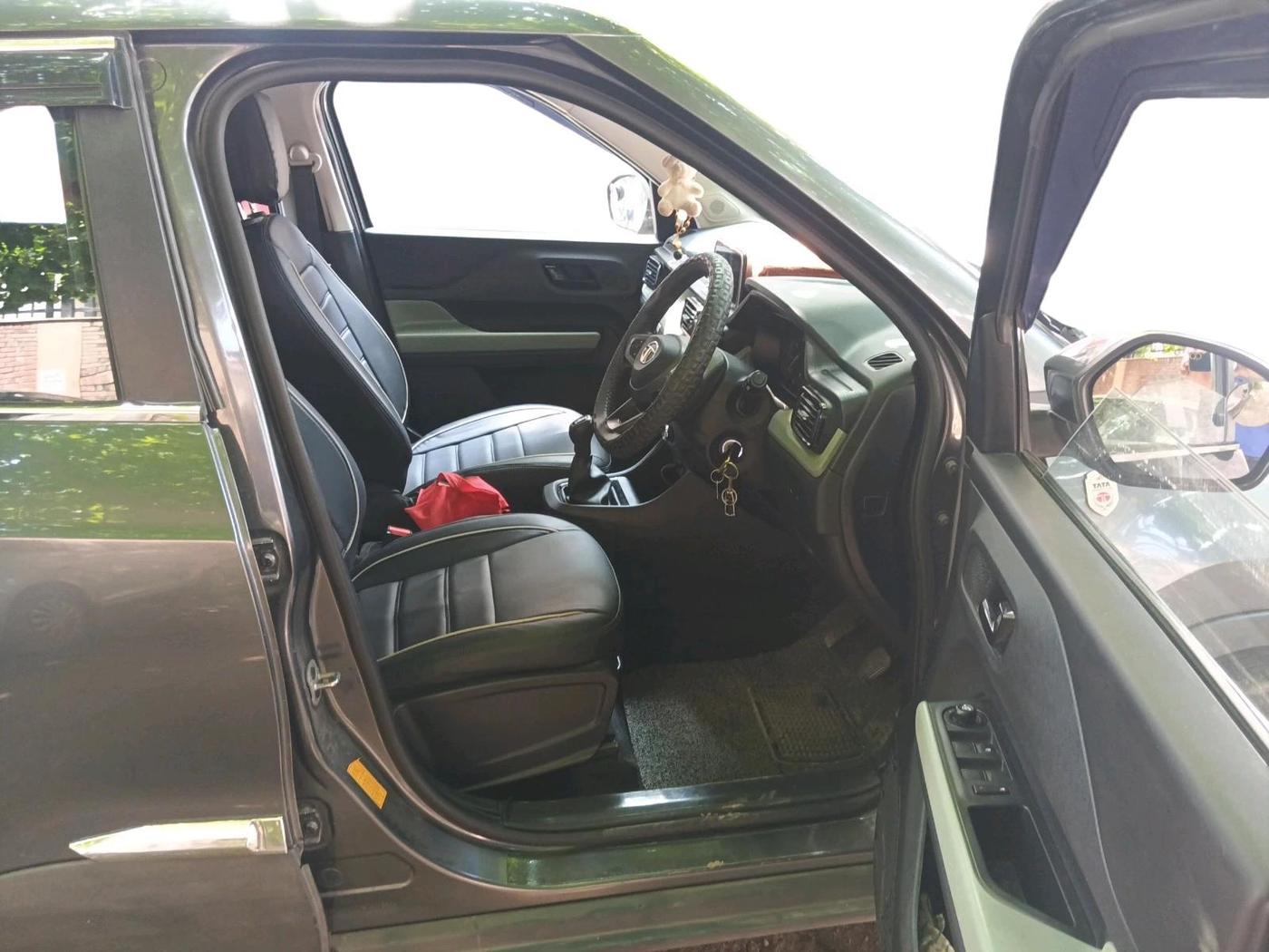 2022 Tata PUNCH ADVENTURE MT, Petrol, Manual, 21,187 km, interior
