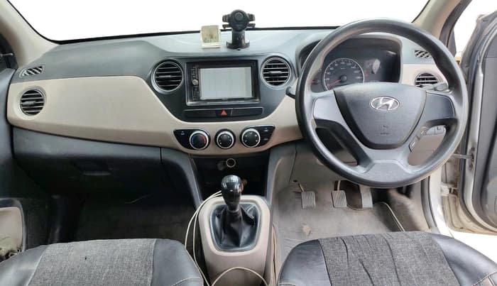 2017 Hyundai Grand i10 ERA U2 1.2 CRDI, Diesel, Manual, 1,29,978 km, interior