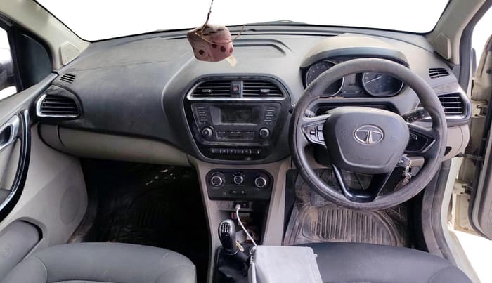 2018 Tata Tiago XZ DIESEL, Diesel, Manual, 1,16,575 km, interior