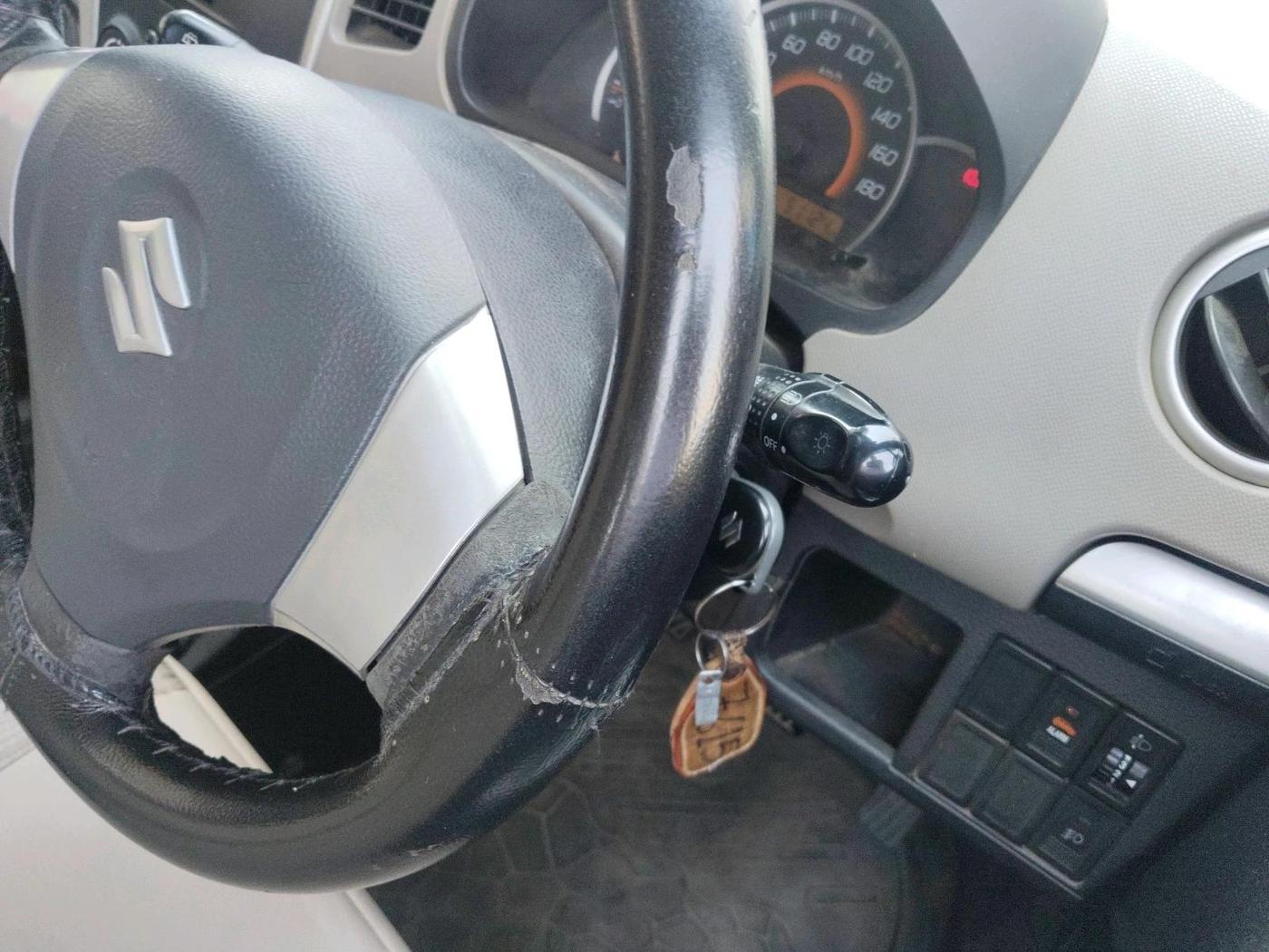 2015 Maruti Wagon R 1.0 VXI, Petrol, Manual, 51,124 km, interior