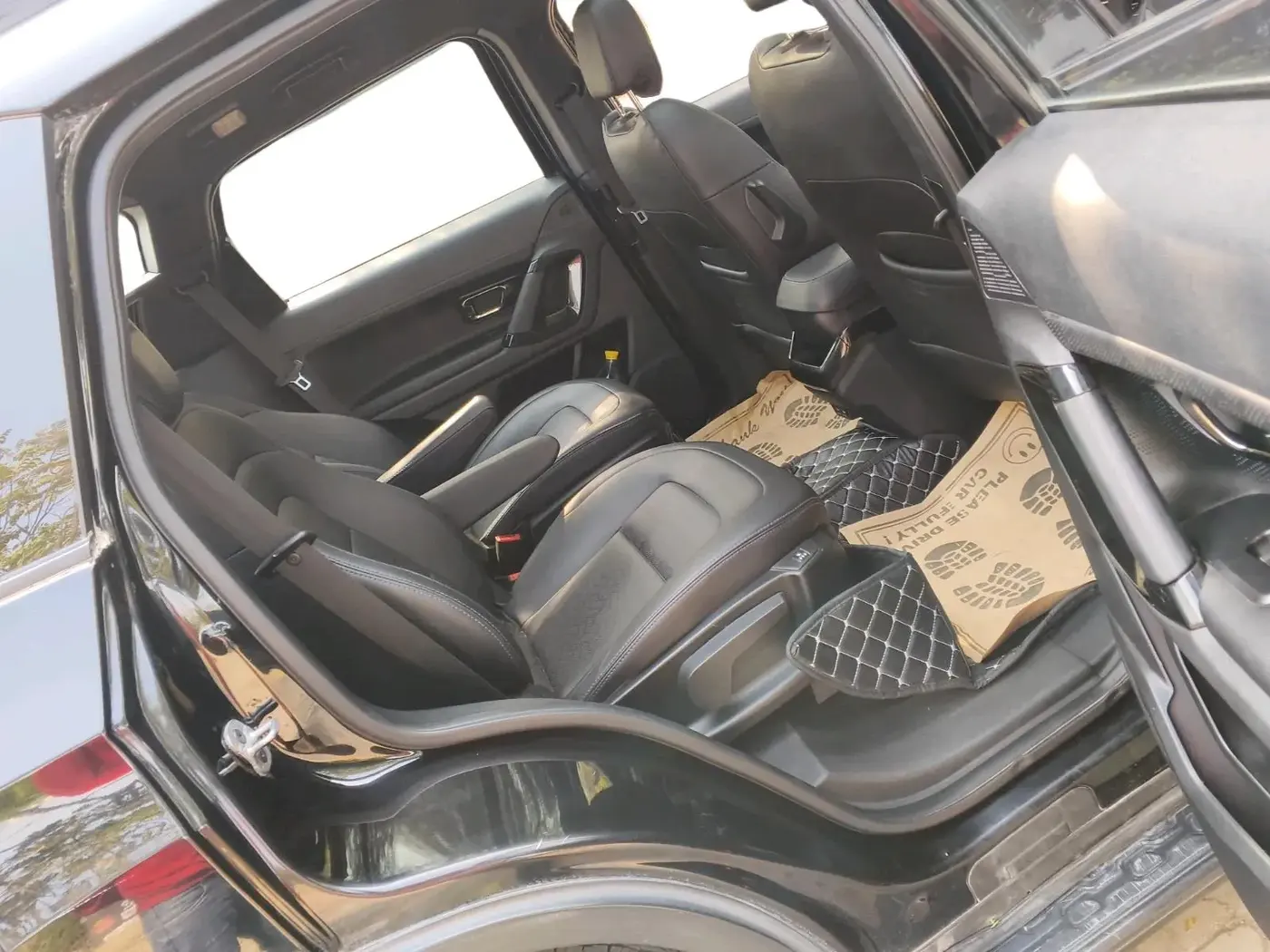 2022 Tata Safari XZA PLUS, Diesel, Automatic, 73,887 km, interior