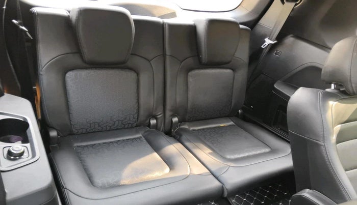 2022 Tata Safari XZA PLUS, Diesel, Automatic, 73,887 km, interior