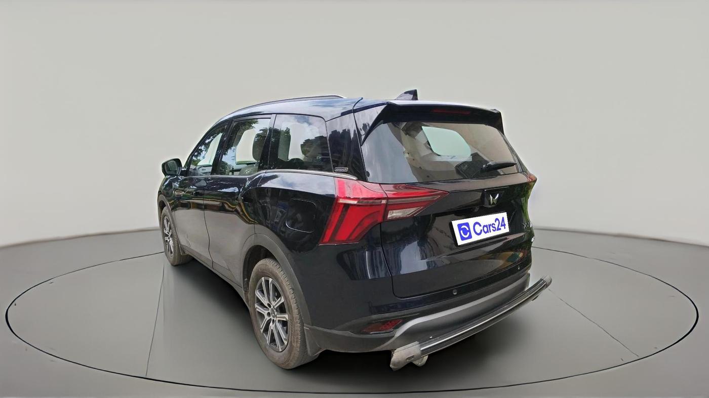2022 Mahindra XUV700 AX 7 LUXURY P AT 7 STR, Petrol, Automatic, 15,438 km, exterior