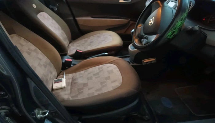 2014 Hyundai Grand i10 SPORTZ 1.2 KAPPA VTVT, Petrol, Manual, 1,03,511 km, interior