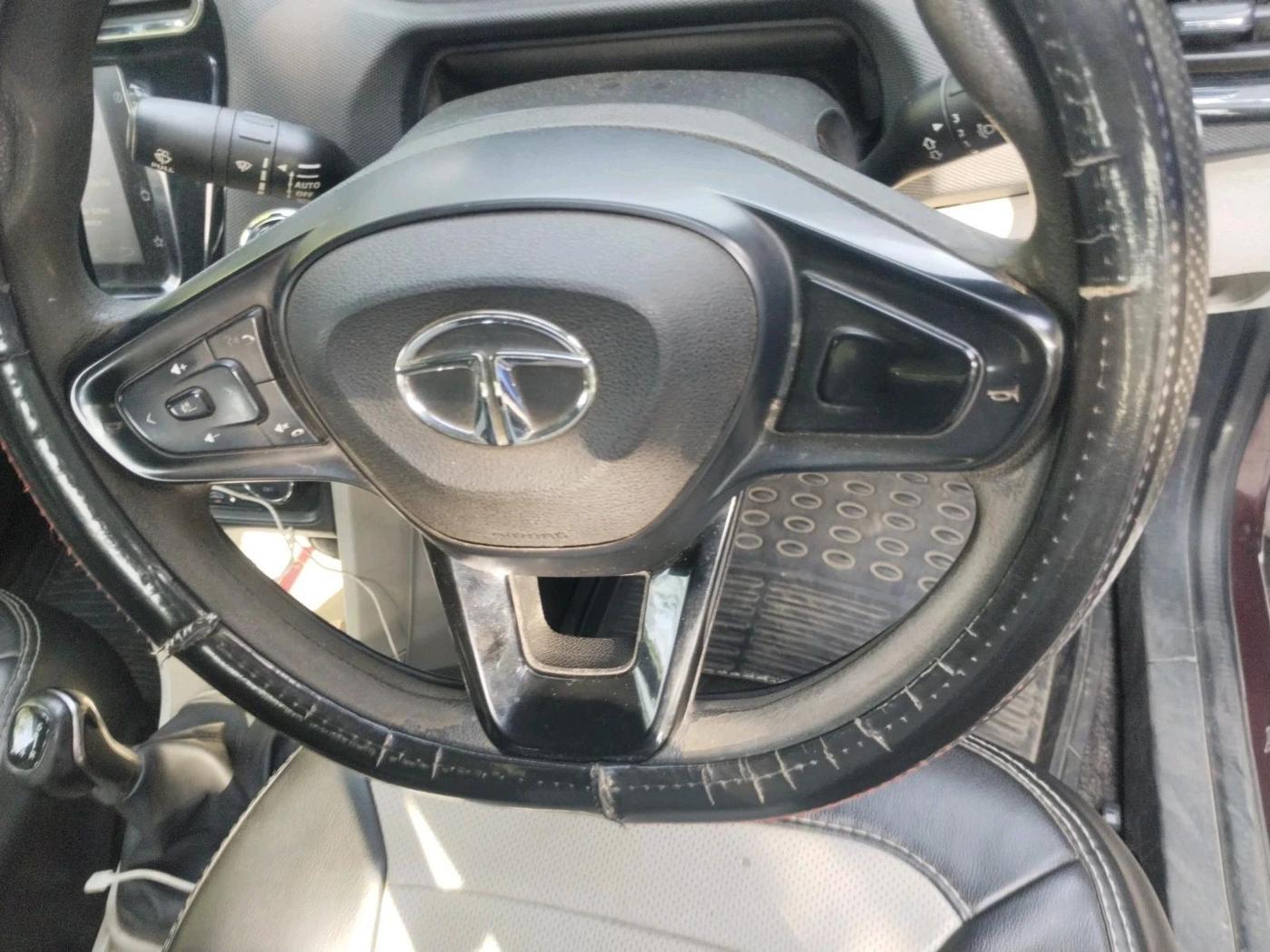 2022 Tata TIGOR XZ PLUS CNG, CNG, Manual, 1,22,548 km, interior