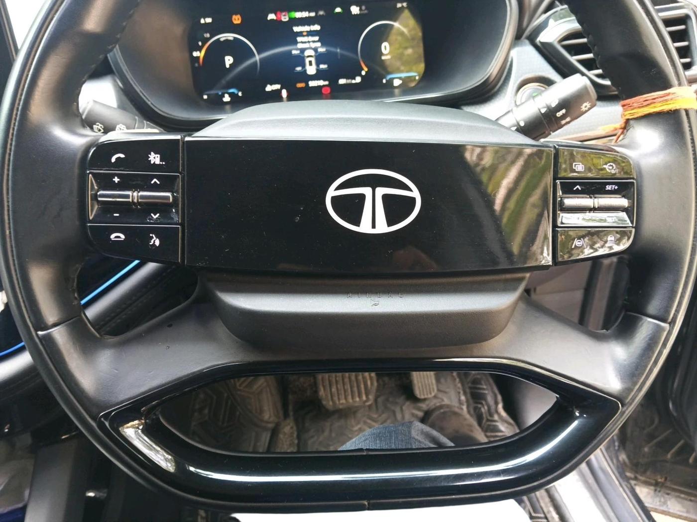 2024 Tata Harrier FEARLESS PLUS DARK EDITION AT, Diesel, Automatic, 53,210 km, interior