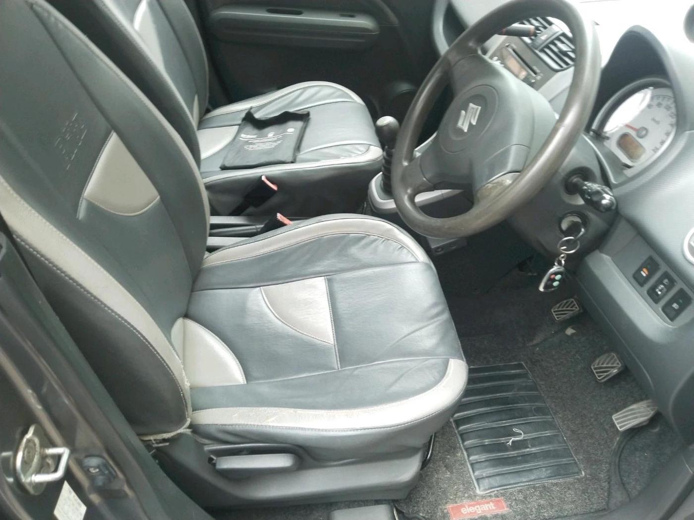 2011 Maruti Ritz VXI, Petrol, Manual, 96,611 km, interior