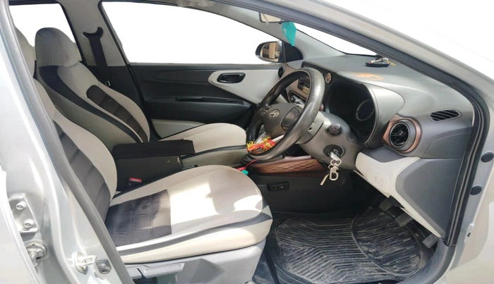 2022 Hyundai AURA S 1.2 CNG, CNG, Manual, 98,395 km, interior