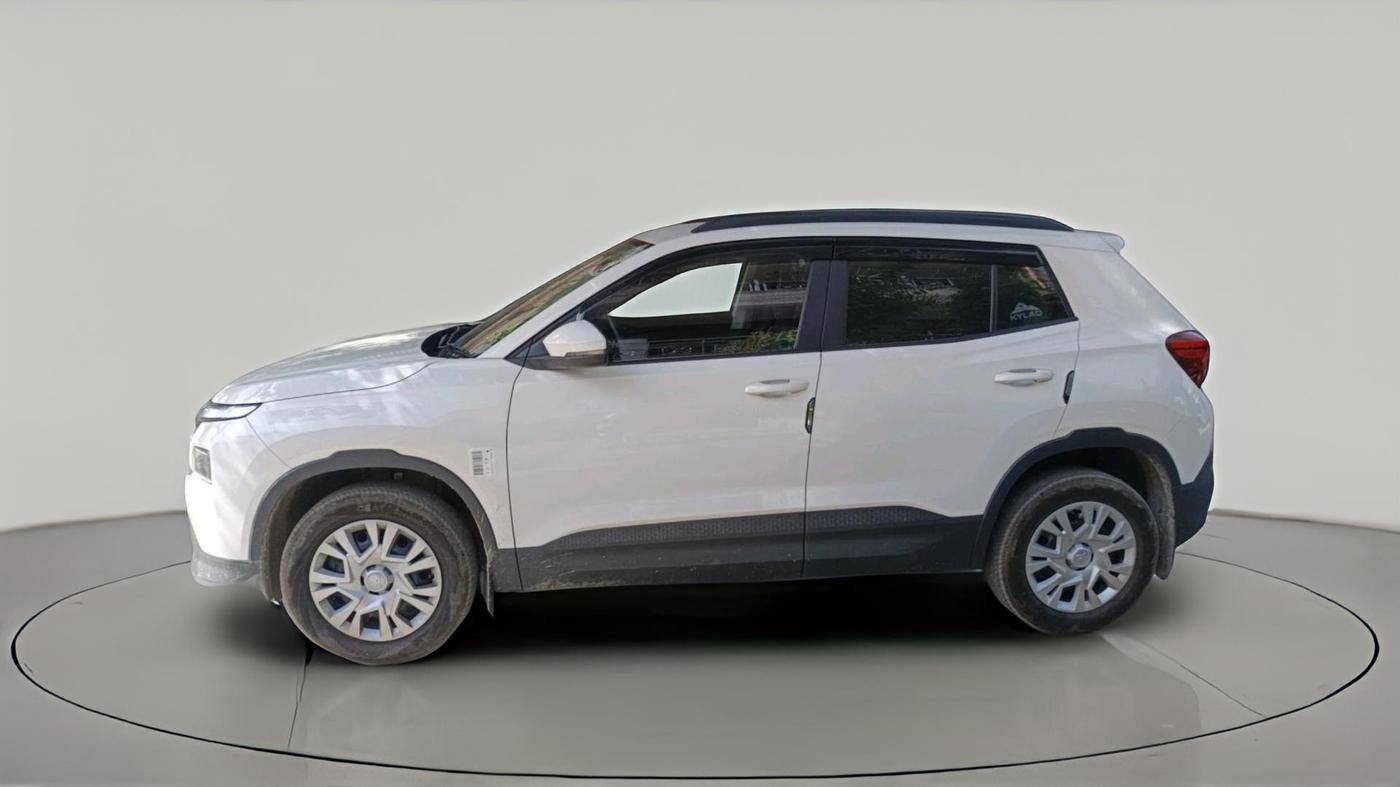 2025 Skoda KUSHAQ Classic 1.0L TSI, Petrol, Manual, 8,444 km, exterior