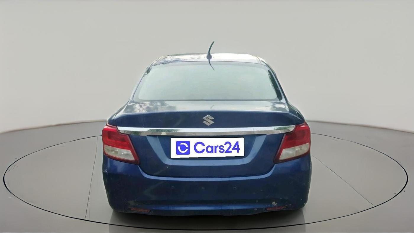 2017 Maruti Dzire VXI AMT, CNG, Automatic, 1,13,711 km, exterior