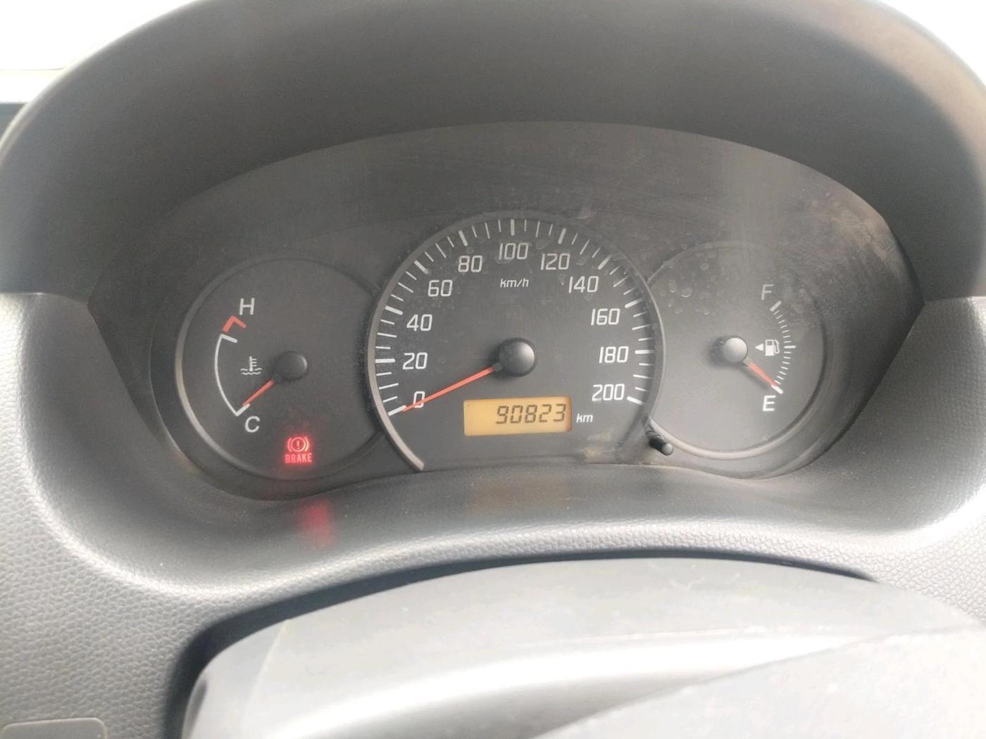 2011 Maruti Swift LXI, Petrol, Manual, 90,823 km, interior
