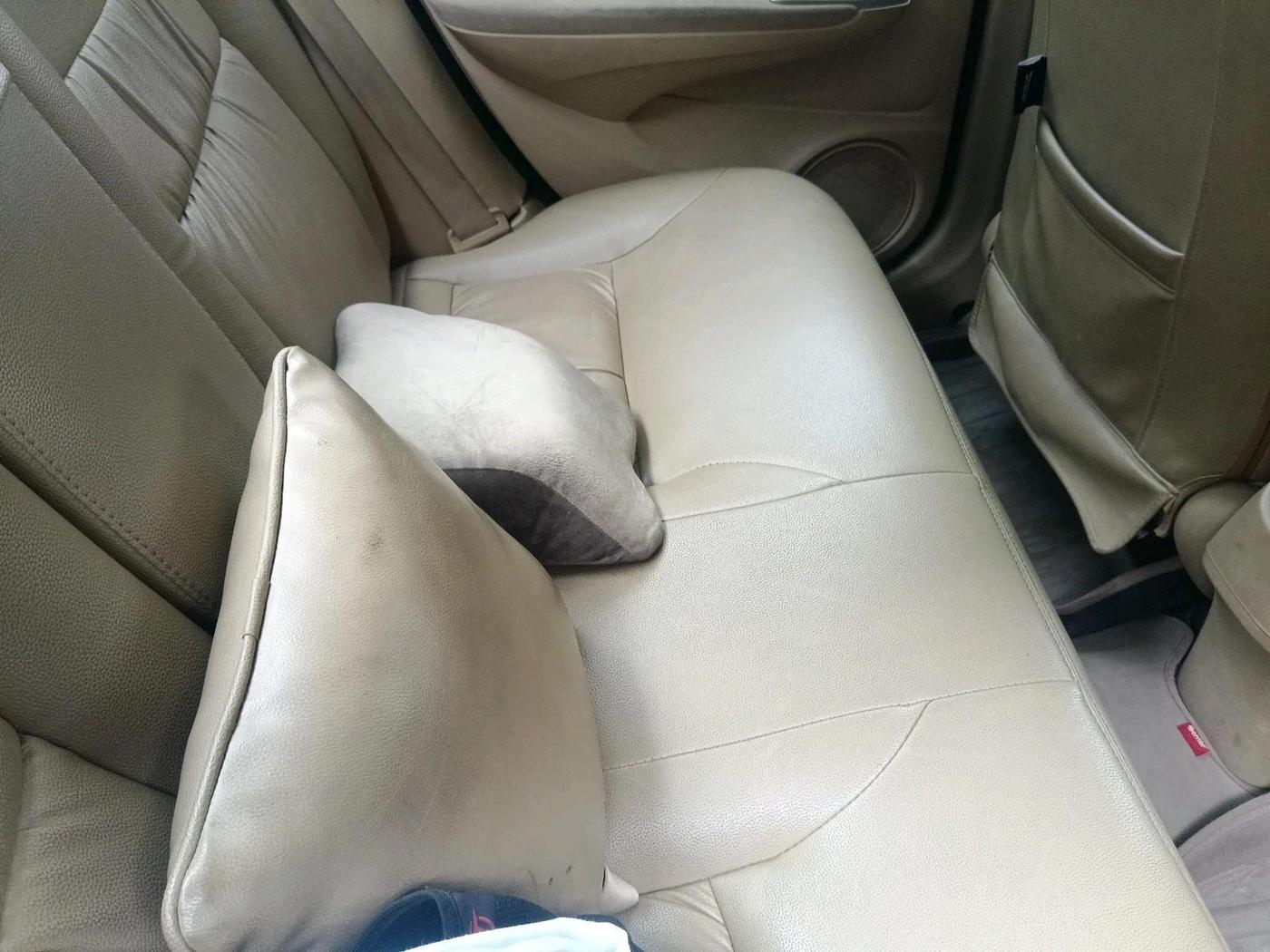 2011 Honda City 1.5L I-VTEC V MT, Petrol, Manual, 2,74,131 km, interior