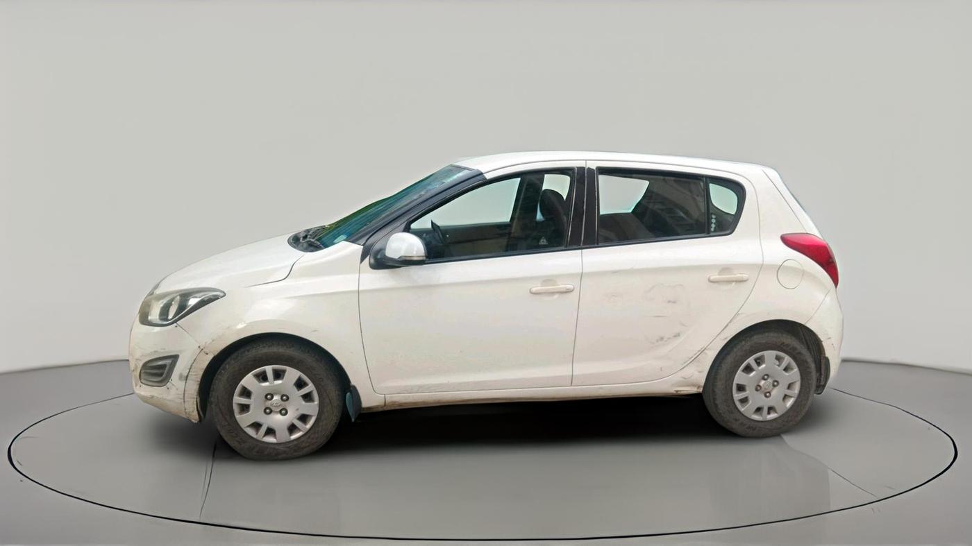 2013 Hyundai i20 MAGNA (O) 1.2, Petrol, Manual, 1,19,932 km, exterior